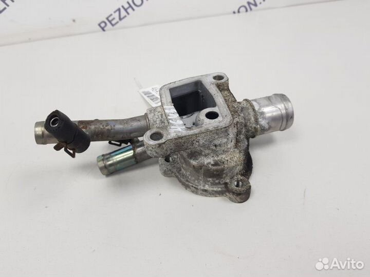 Корпус термостата Kia Rio хэтчбек 5 дв. 1.4 бензин