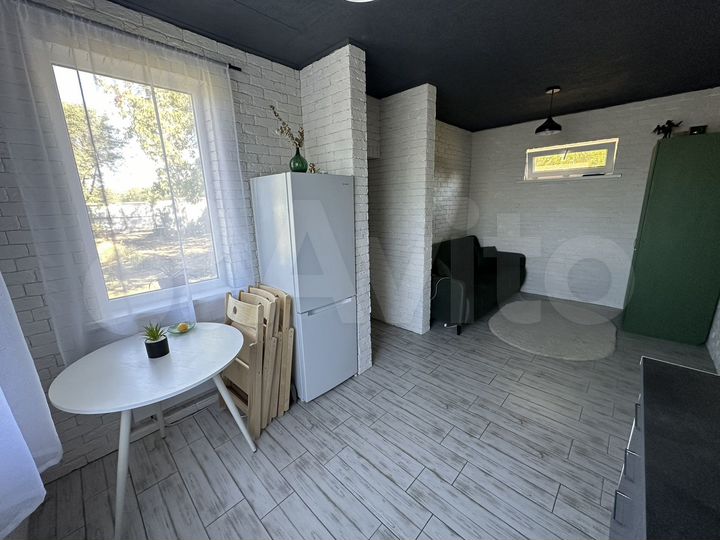 Дом 30 м² на участке 6 сот.