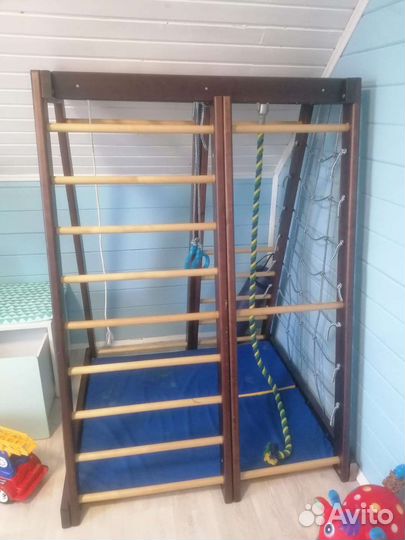 Шведская стенка, спортивный комплекс