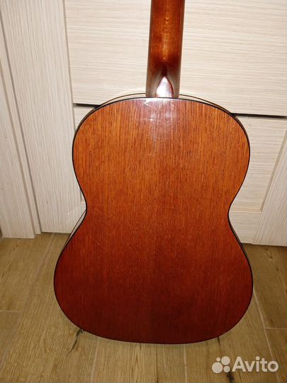 Гитара классическая Кремона 470h. 1/2