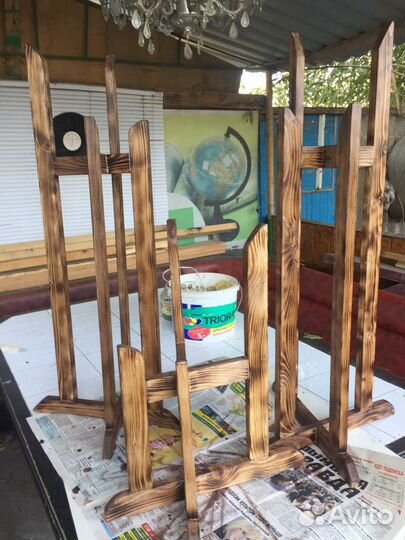 Деревянная стойка под бутыль 20л