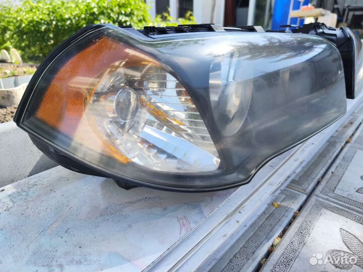 Фара передняя правая BMW X3 E83 галоген, дорест