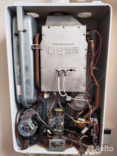 Продается исправный газовый котел Arderia