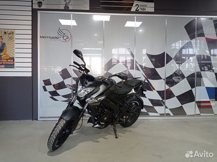 Мотоцикл Bajaj Pulsar 200 NS