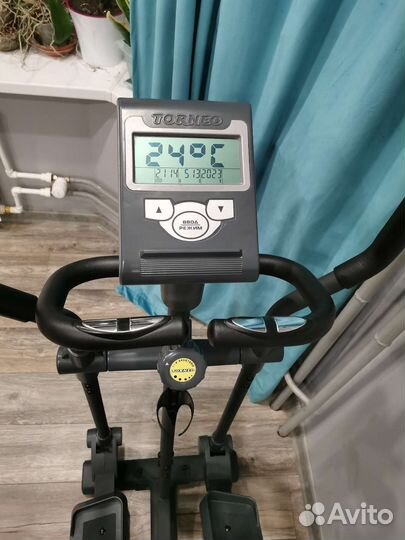 Эллиптический тренажер torneo c310 m