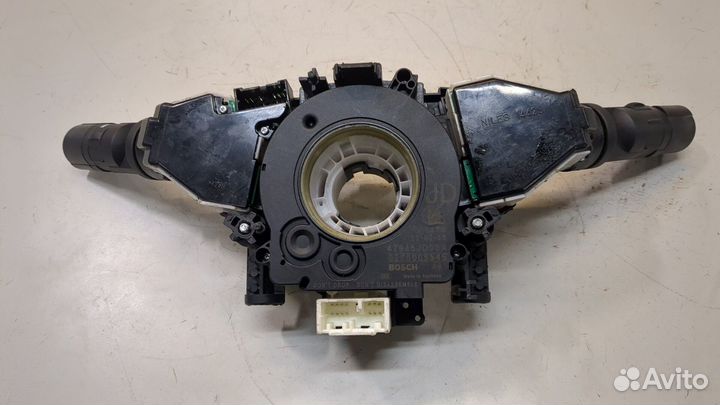 Переключатель поворотов и дворников Nissan Qashqai