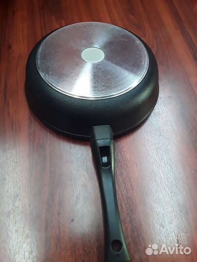 Сковороды гриль tefal,блинница нмп,сотейник новые