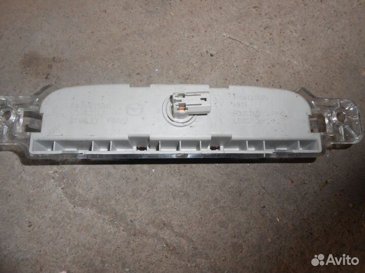 Стоп-сигнал Mazda 3 BK Z6 2007