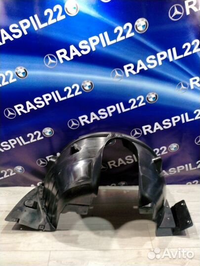 Подкрылок передний правый Bmw X3 E83 M54B25