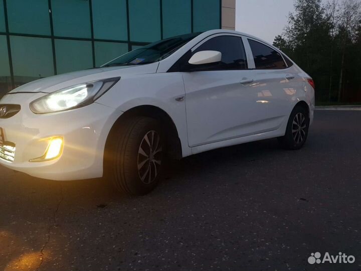 Hyundai Solaris 1.6 МТ, 2011, 173 800 км