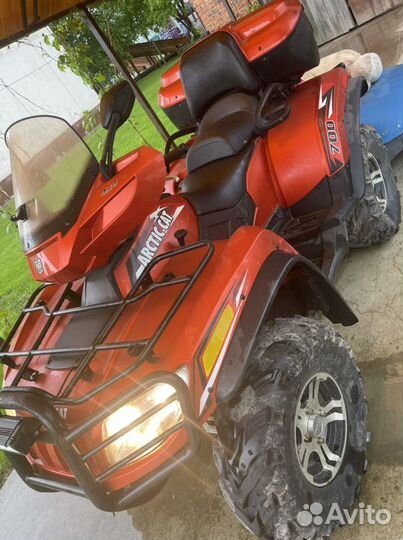 Arctic CAT TRV 700I cruiser