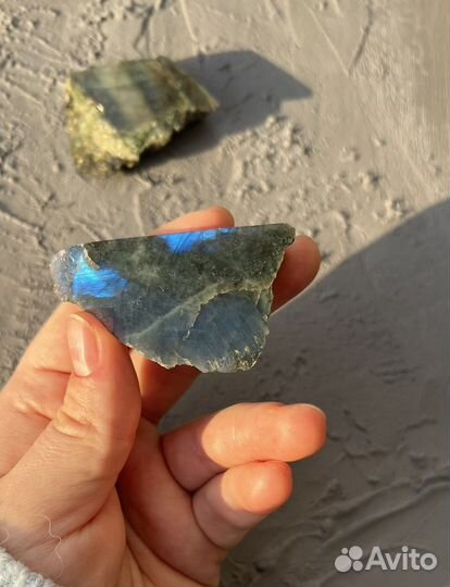 Лабрадорит