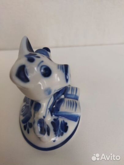 Статуэтки Гжель