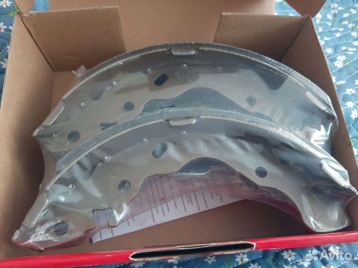 Колодки барабанные ручного тормоза Kia Soul