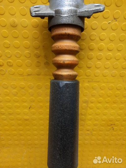 Амортизатор задний Volkswagen Polo CWV 813497 2020