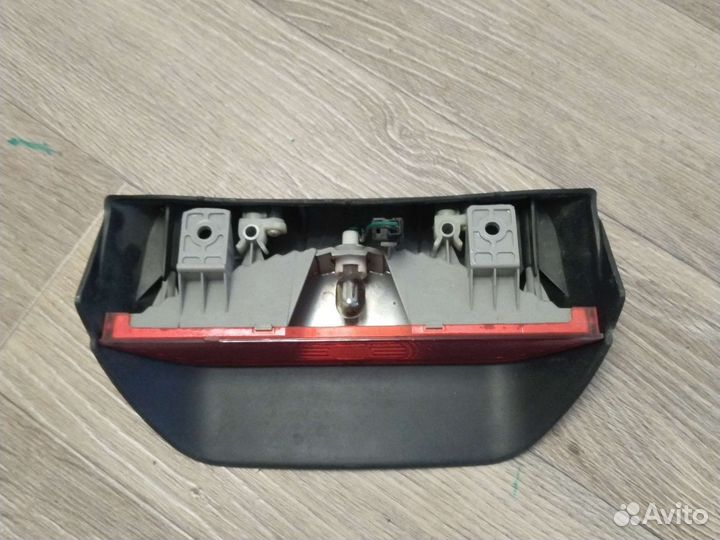 Стоп-сигнал дополнительный Hyundai Getz