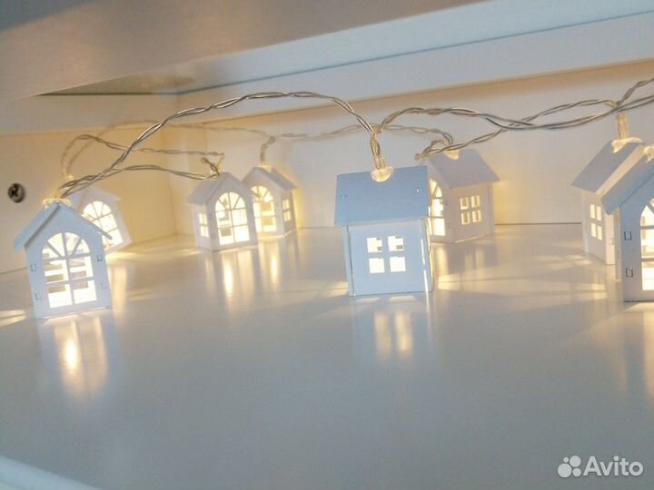 Гирлянда домик