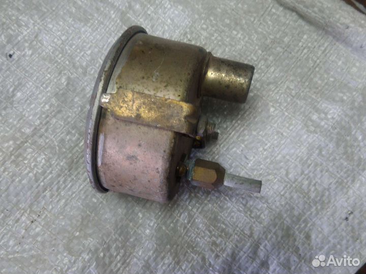 Манометр подкачки газ-66