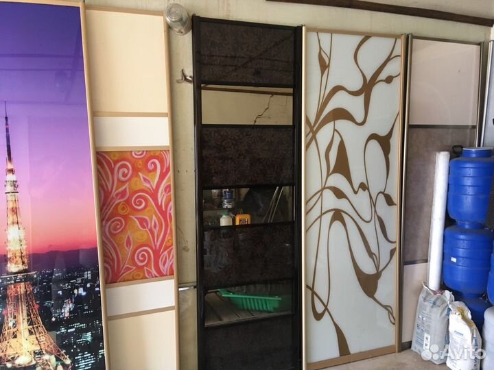 Двери для шкафов купе, с выставочного образ