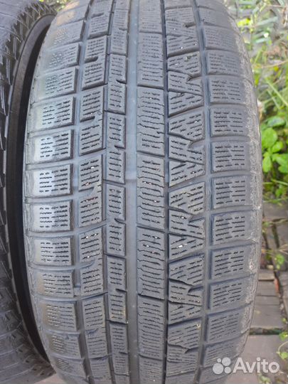 Yokohama Ice Guard IG50 215/55 R16