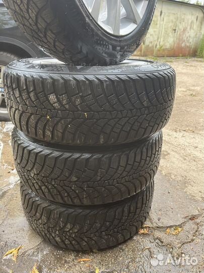 Kumho 852 225/55 R17