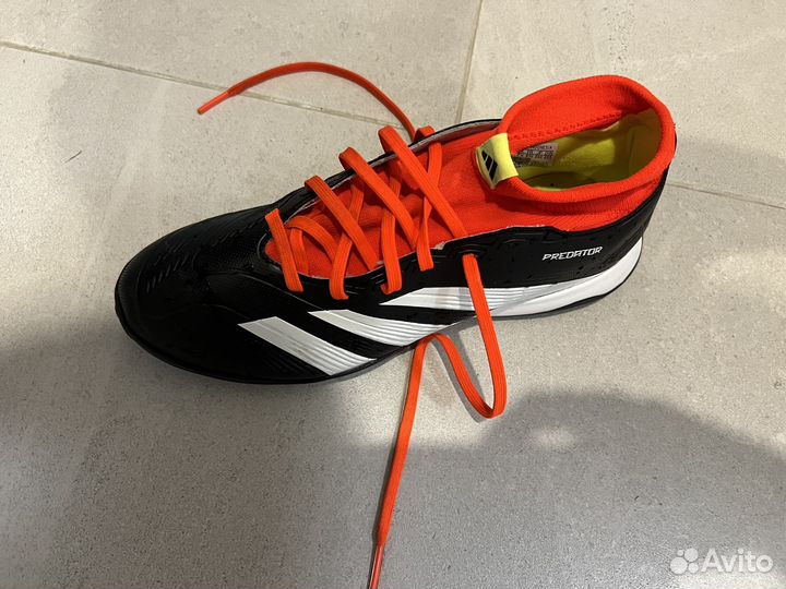 Шиповки Adidas predator