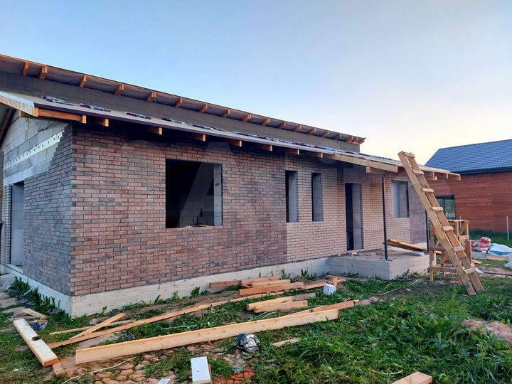 Дом 132 м² на участке 15,9 сот.