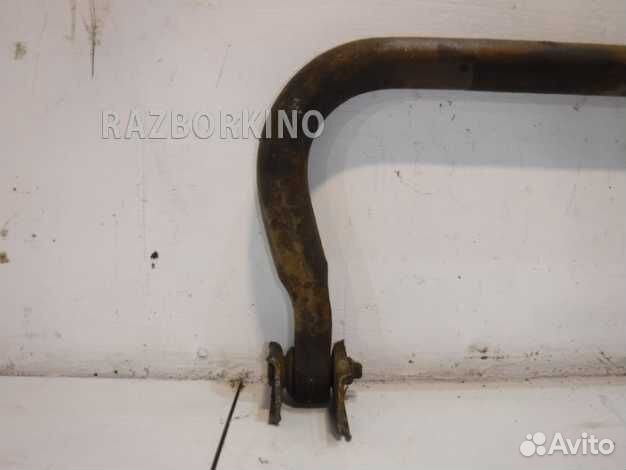 Стабилизатор передний