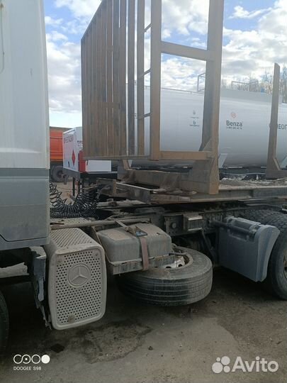 Полуприцеп лесовоз (сортиментовоз) Тонар 9444, 2011