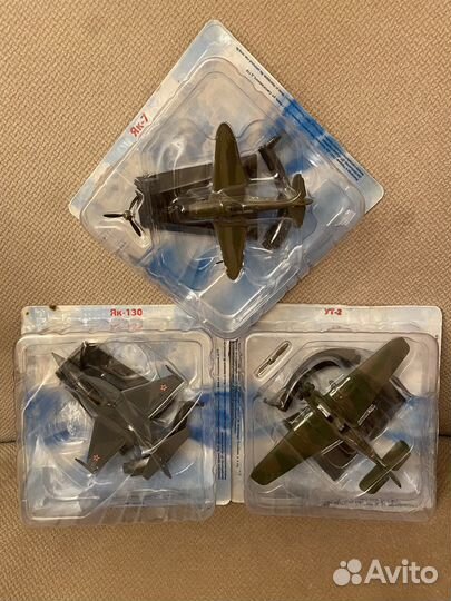 Легендарные самолеты Ут-2 и Як-7 deagostini