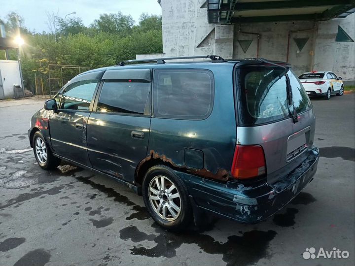 Honda Odyssey 2.2 AT, 1996, битый, 520 000 км