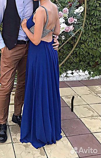 Вечернее платье