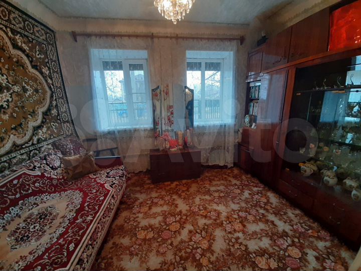 Дом 56 м² на участке 3,3 сот.