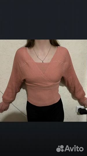 Пуловер женский новый