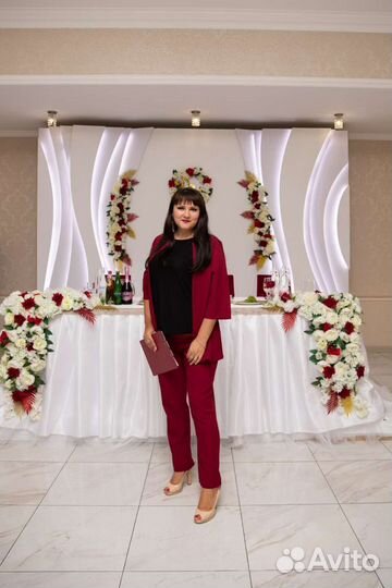 Ведущая Марина