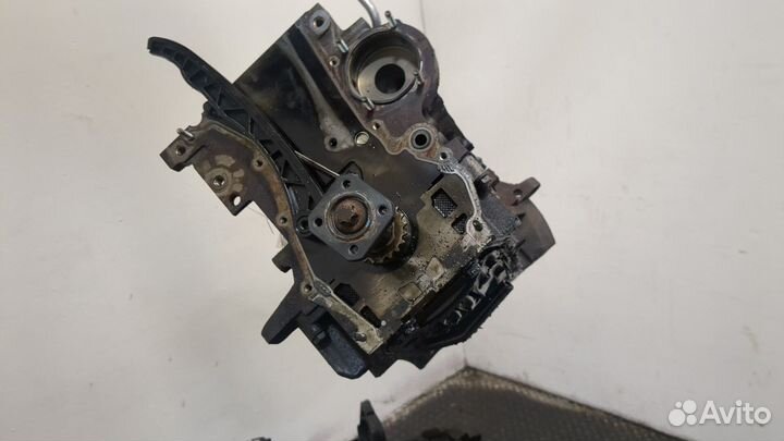 Блок цилиндров Opel Corsa D Z13DTJ 1.3 Дизель, 2008