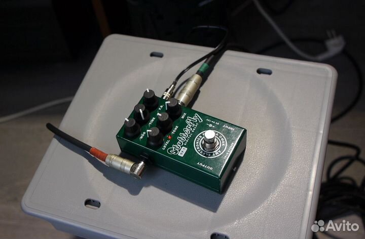 Гитарная педаль AMT SY-1 Stutterfly Цифровой Дилей