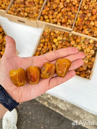 Финики Суккари Рутаб (Саудовская Аравия)