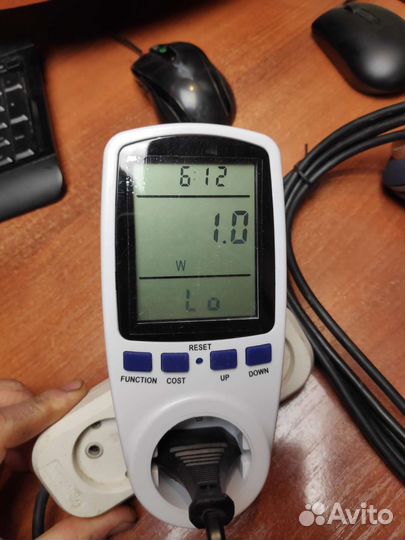 Розетка с ваттметром