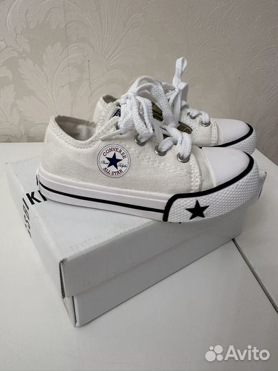 Кеды в стиле Converse