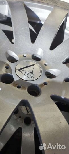 Accelera Iota 275/55 R20