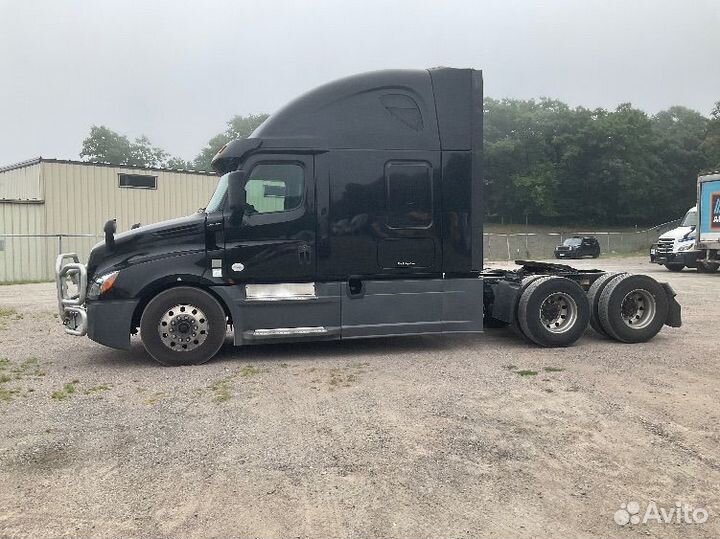 Freightliner Cascadia, 2021