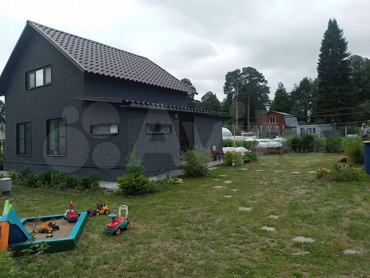 Дом 72 м² на участке 10 сот.