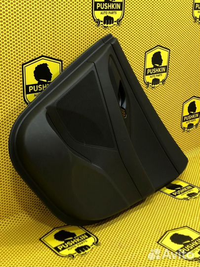 Обшивка двери карта задняя правая Hyundai I30 PD