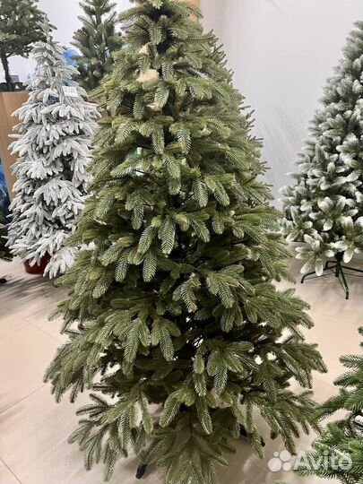 Ель новогодняя