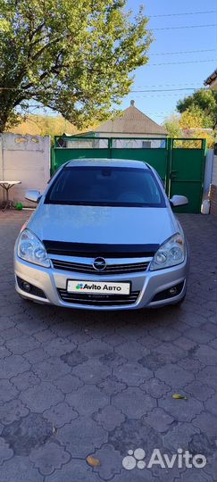 Opel Astra 1.6 МТ, 2011, 163 000 км