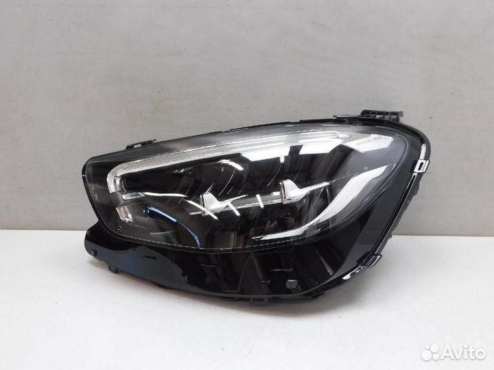 Фара левая Mercedes-Benz E-Class