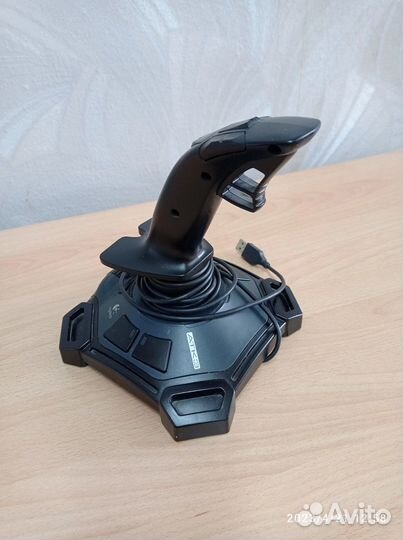 Джойстик Logitech ATK 3