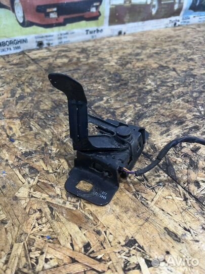 Замок капота Шевроле Авео T300