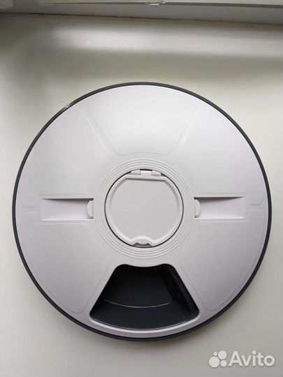 Автокормушка для кошек и собак